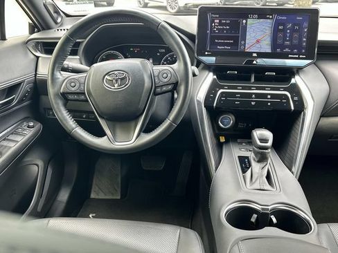 Used 2021 Toyota Venza Limited w/ Carpet Mat Package (TMS) AWD/4WD image 25