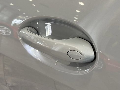 Used 2023 BMW 430i Convertible w/ M Sport Package image 15