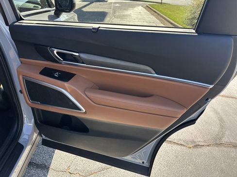 Certified 2023 Kia Telluride EX X-Line AWD/4WD image 19