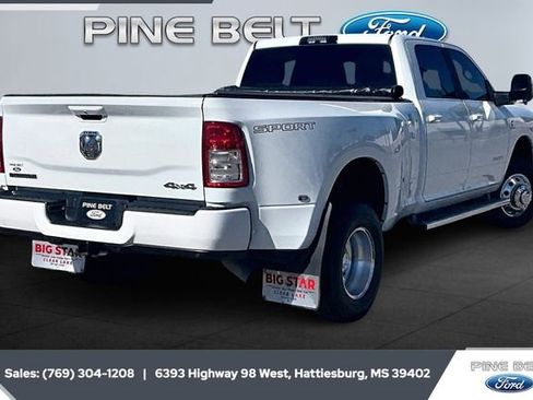 Used 2024 RAM 3500 Big Horn w/ Sport Appearance Package image 11