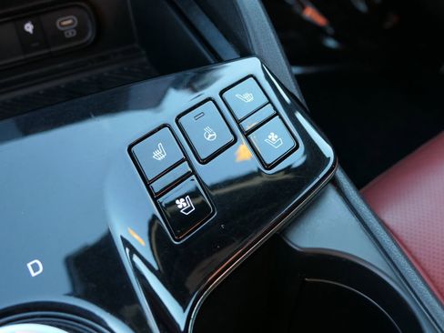 Used 2023 Kia Sportage SX Prestige image 23