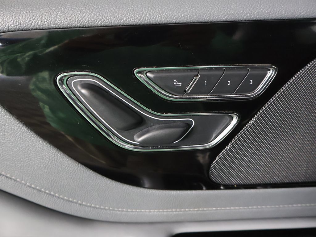 Used 2021 Lincoln Aviator Reserve RWD image 40