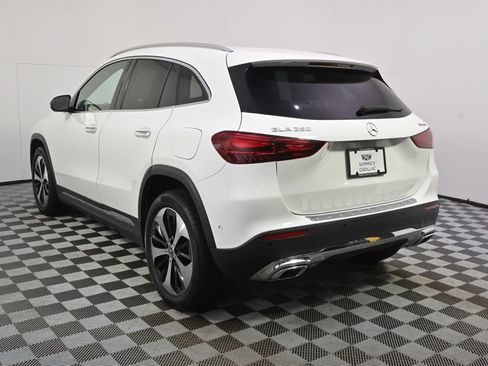 Used 2025 Mercedes-Benz GLA 250 4MATIC image 5