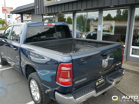 Used 2023 RAM 1500 Laramie AWD/4WD image 7