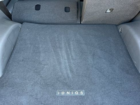 Used 2024 Hyundai Ioniq 5 SEL RWD image 15