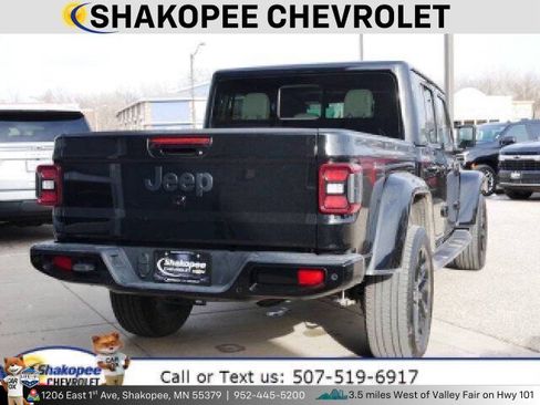 Used 2023 Jeep Gladiator Overland image 5