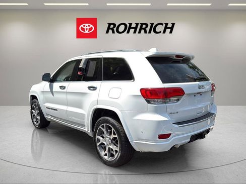 Used 2019 Jeep Grand Cherokee Overland AWD/4WD image 8