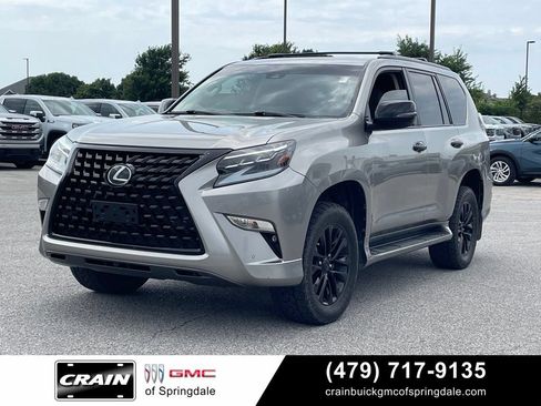 Used 2023 Lexus GX 460 Premium w/ Premium Package AWD/4WD image 3