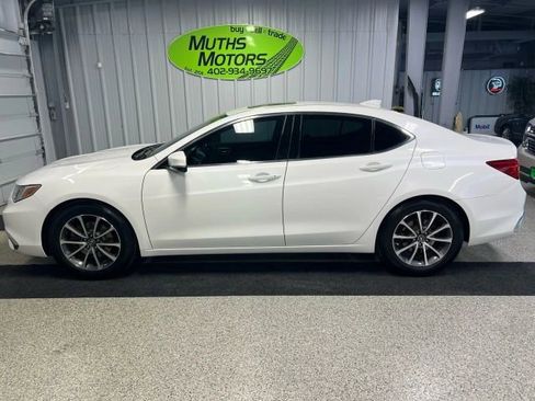 Used 2018 Acura TLX V6 image 5