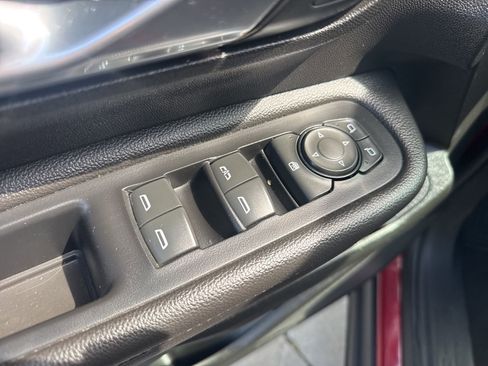 Used 2019 GMC Terrain SLT w/ Preferred Package AWD/4WD image 16