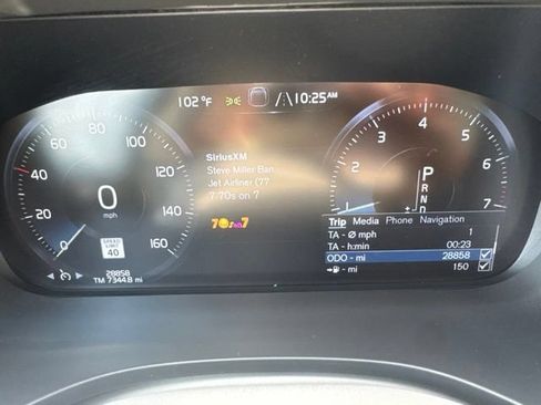 Used 2021 Volvo XC60 T5 Momentum w/ Climate Package AWD/4WD image 24