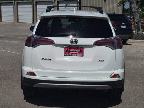 Used 2017 Toyota RAV4 XLE FWD image 4