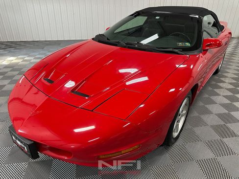 Used 1995 Pontiac Firebird Convertible RWD image 6