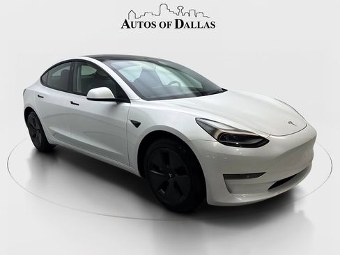 Used 2023 Tesla Model 3 Standard Range RWD image 4