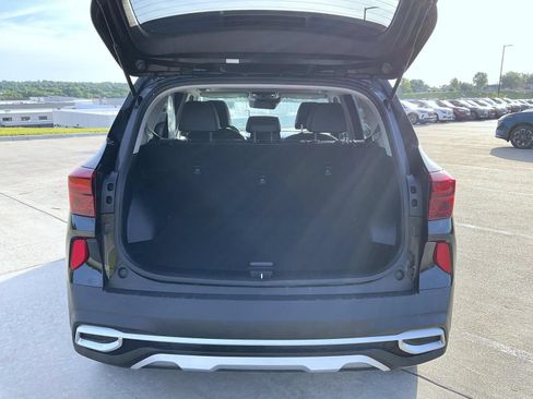 Used 2022 Kia Seltos EX AWD/4WD image 9