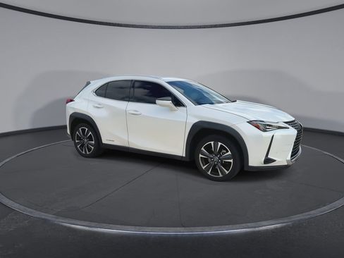 Used 2021 Lexus UX 250h w/ Premium Package AWD/4WD image 2