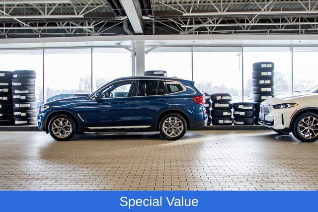 Used 2025 BMW 230i xDrive Coupe w/ Convenience Package AWD/4WD image 38