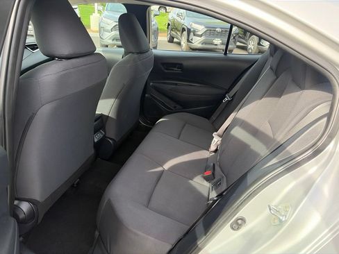 Used 2025 Toyota Corolla LE FWD image 21