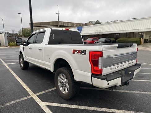 Used 2019 Ford F250 Platinum w/ Platinum Ultimate Package image 6