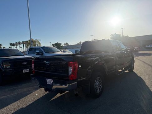 Used 2022 Ford F250 XL w/ STX Appearance Package RWD image 3