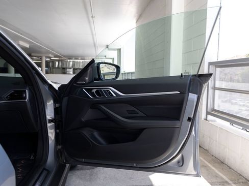 Used 2023 BMW i4 eDrive40 w/ Premium Package RWD image 26