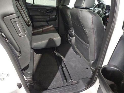 New 2026 Honda Ridgeline Black Edition image 18
