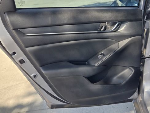 Used 2022 Honda Accord Sport image 31