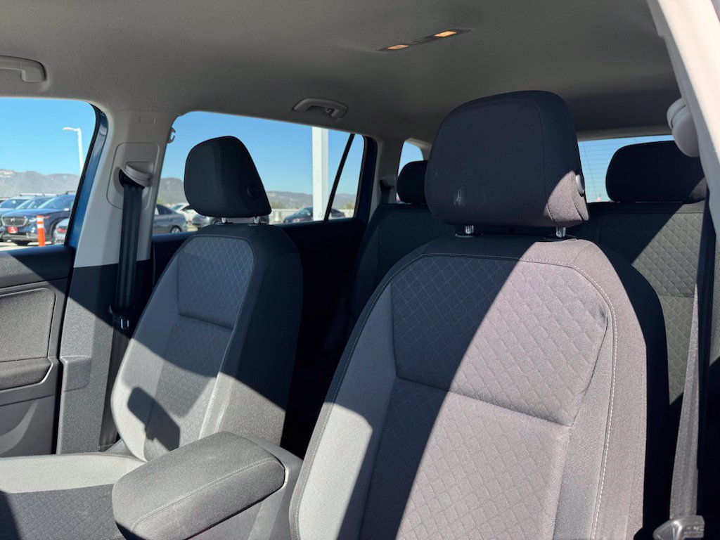Used 2019 Volkswagen Tiguan S w/ Driver Assistance Package FWD image 17