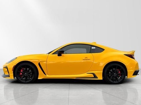 New 2026 Toyota GR86 YUZU Limited image 6