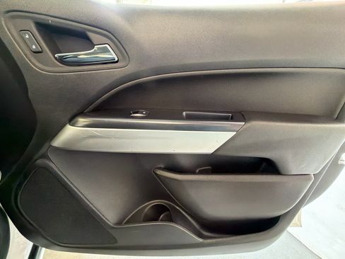 Used 2022 Chevrolet Colorado LT w/ Fleet Safety Package RWD image 24