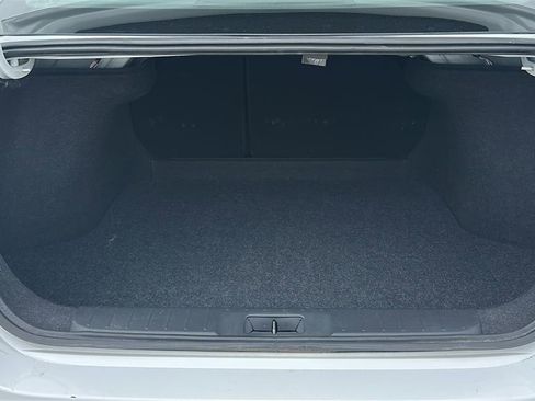 Used 2025 Nissan Sentra S FWD image 32