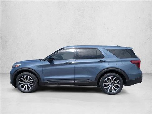 Certified 2021 Ford Explorer ST w/ Equipment Group 401A AWD/4WD image 8