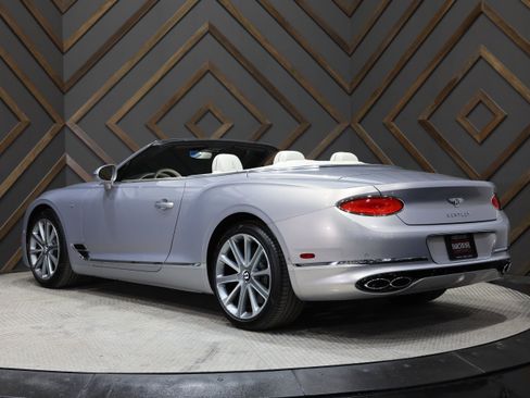 Used 2022 Bentley Continental GT Speed image 4