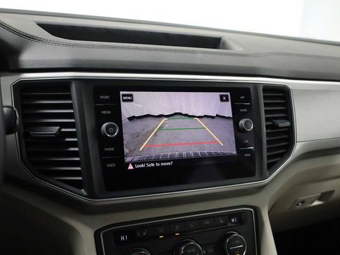 Used 2019 Volkswagen Atlas SE image 30