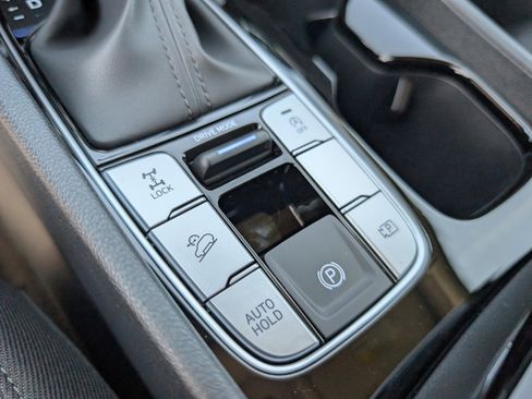 New 2026 Hyundai Tucson SE image 32