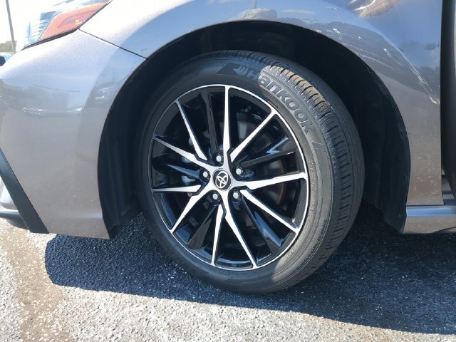 Used 2024 Toyota Camry SE FWD image 33