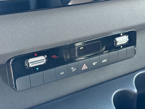 New 2026 Mercedes-Benz Sprinter 2500 image 12