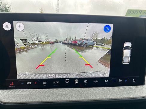 Used 2025 Ford Maverick XLT w/ XLT Luxury Package image 26