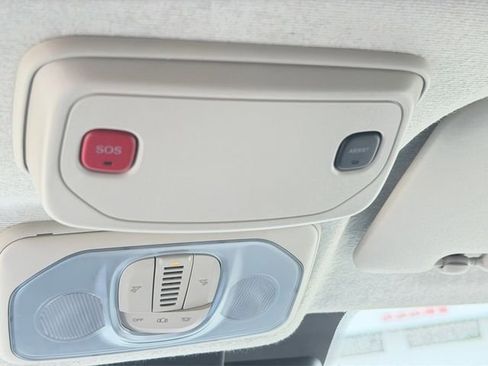 Used 2026 RAM ProMaster 2500 w/ Convenience Group FWD image 23
