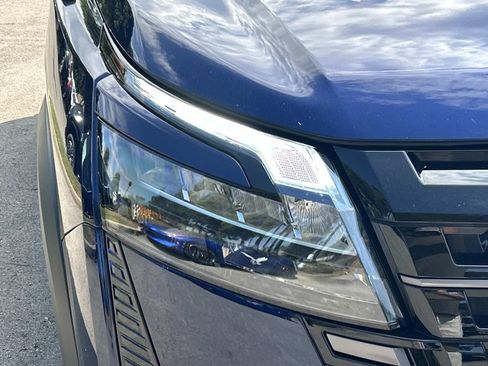 New 2026 Nissan Pathfinder SL AWD/4WD image 10