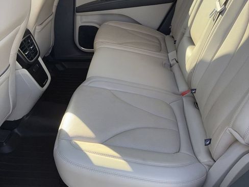 Used 2019 Lincoln Nautilus Reserve FWD image 13