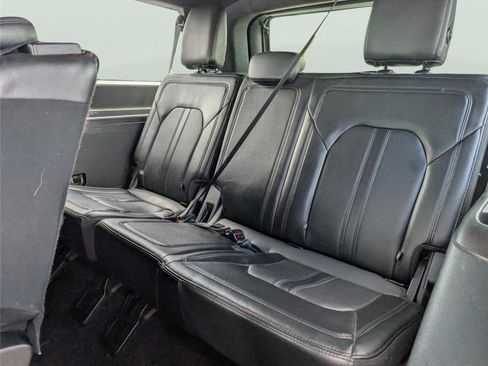 Used 2021 Ford Expedition Max Limited RWD image 31