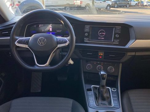 Used 2024 Volkswagen Jetta S FWD image 9