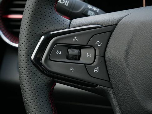 New 2026 Chevrolet Trax RS w/ Driver Confidence Package FWD image 22