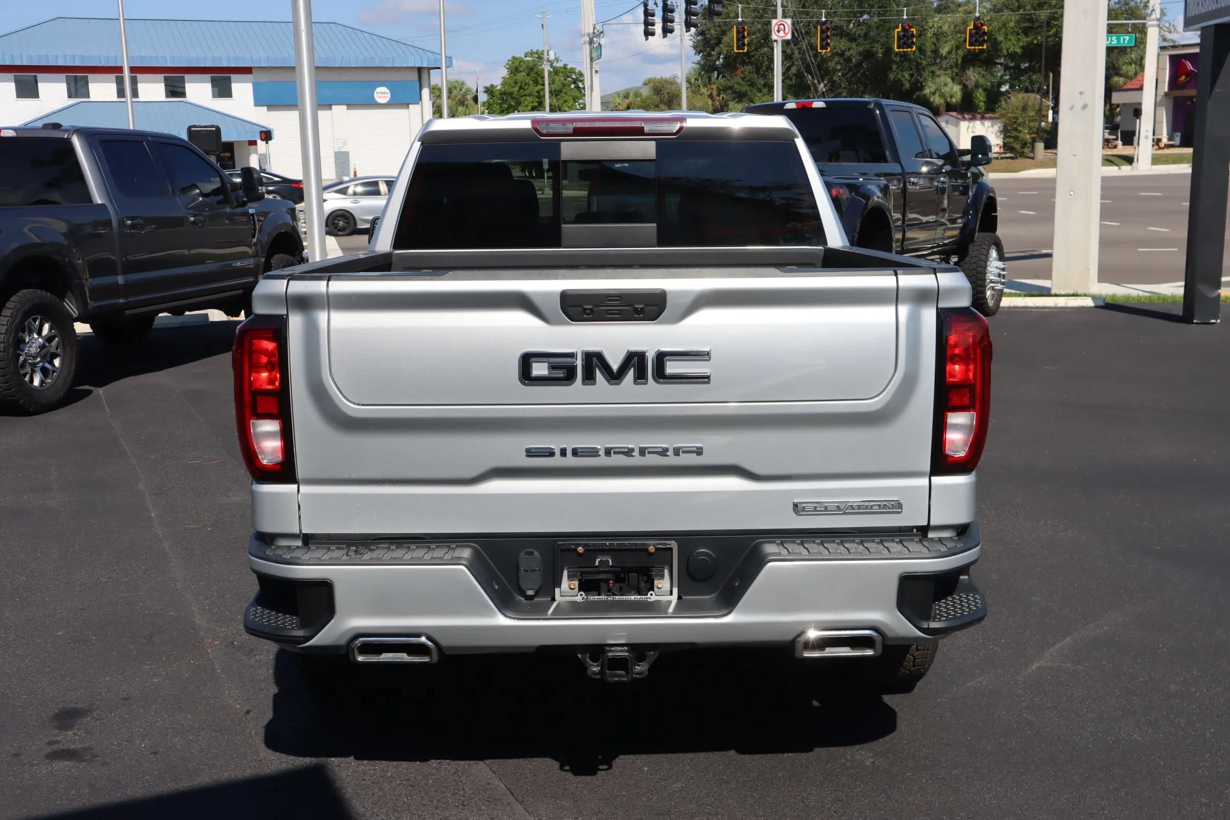 Used 2021 GMC Sierra 1500 Elevation w/ Preferred Package AWD/4WD image 6