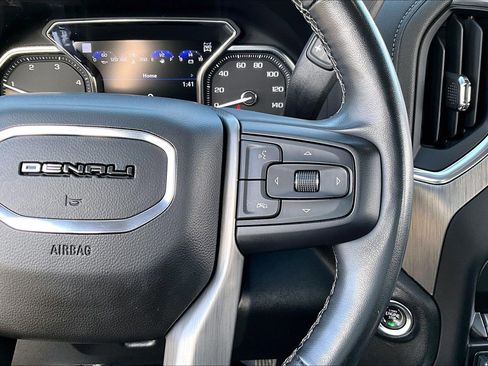 Used 2023 GMC Sierra 3500 Denali w/ Denali Ultimate Package image 21