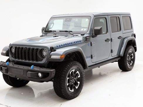 Used 2024 Jeep Wrangler Unlimited Rubicon 4xe image 6