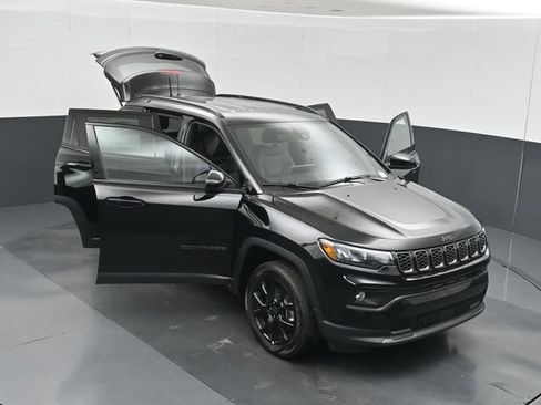 New 2026 Jeep Compass Latitude AWD/4WD image 56
