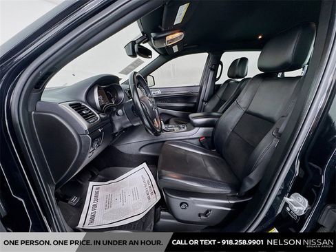 Used 2022 Jeep Grand Cherokee Laredo X image 21