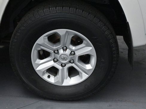 Used 2023 Toyota 4Runner SR5 Premium w/ Moonroof Package image 37